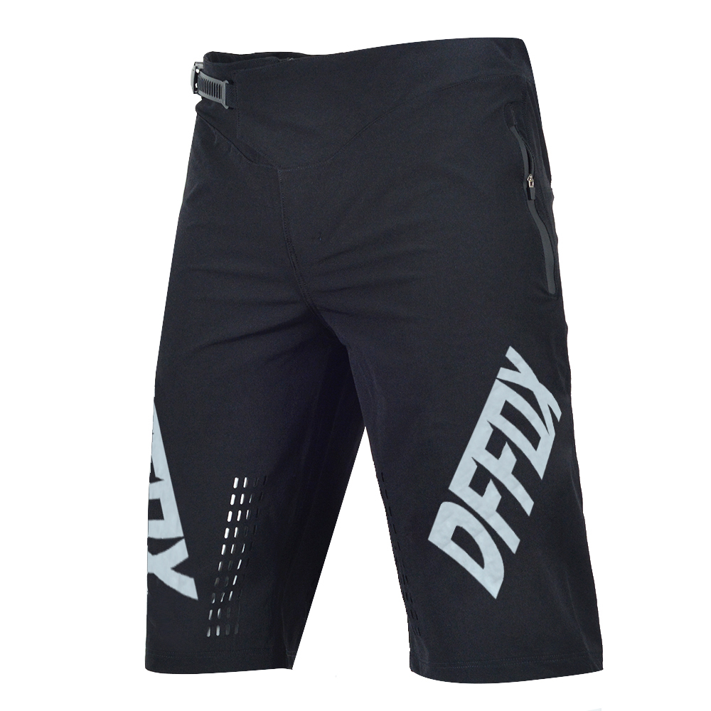 Celana Pendek Sepeda DFFOX unt - Mountain Biking Games ulasan dan harga
