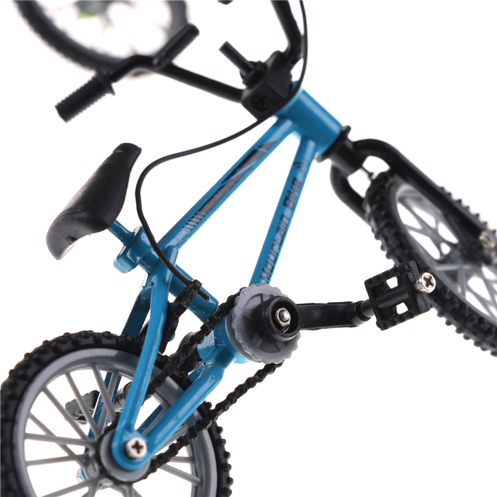 Hadiah Permainan Kreatif untuk - Mountain Biking Games ulasan dan harga